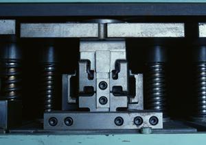 rfidを導入した倉庫の在庫管理とは